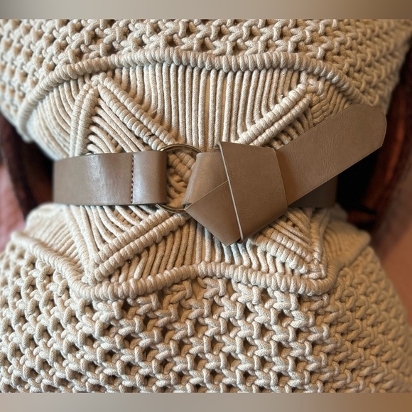 Faux leather tie belt - Picture 2 of 7